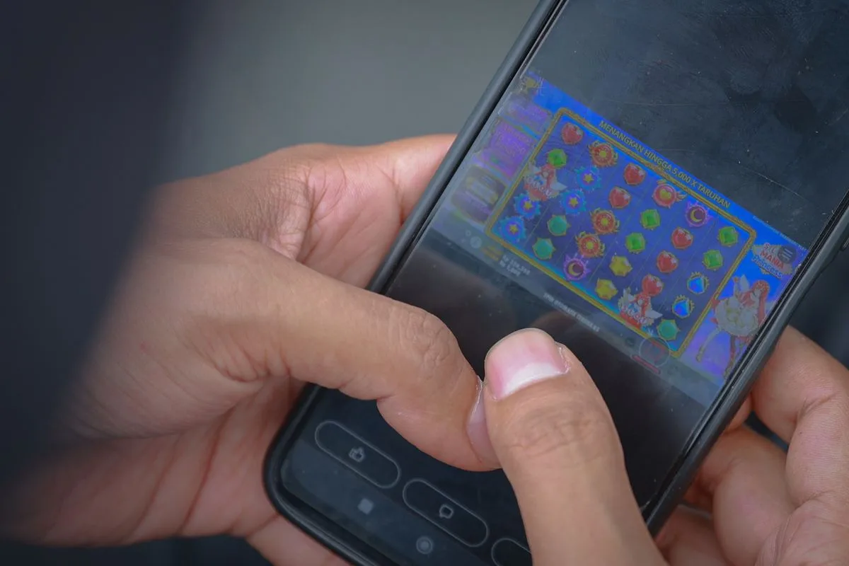 Main Slot Demi Amal? Kisah yang Tak Biasa